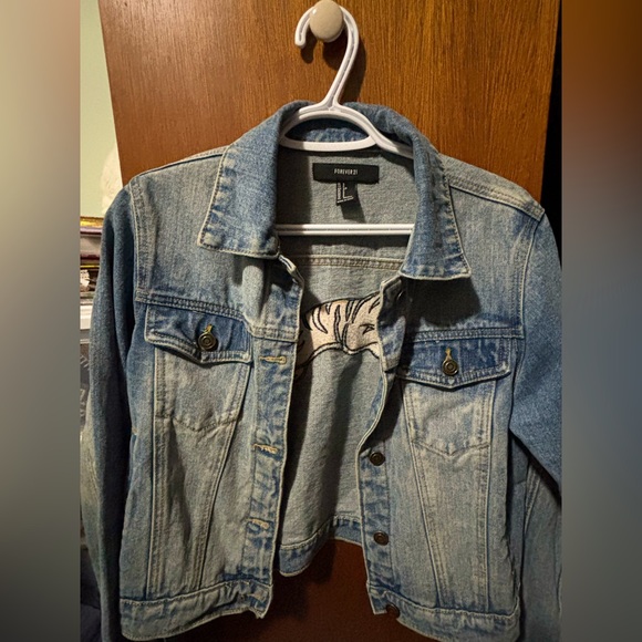 Forever 21 • Tiger Patch Denim Jacket - Picture 5 of 6